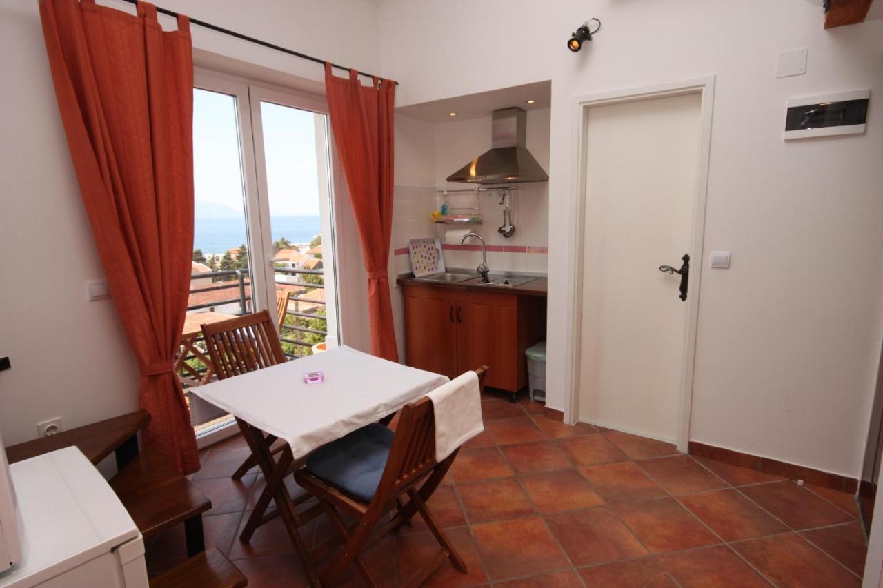 Apartments By The Sea Gradac, Makarska - 6661 그라다츠 외부 사진