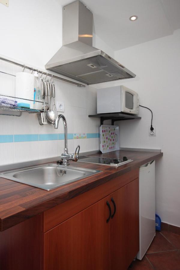 Apartments By The Sea Gradac, Makarska - 6661 그라다츠 외부 사진
